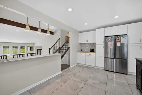 2217 Westwood Drive Hillside IL 60162