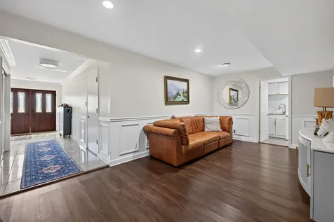 2217 Westwood Drive Hillside IL 60162