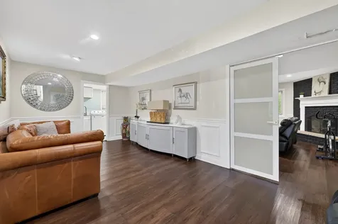 2217 Westwood Drive Hillside IL 60162