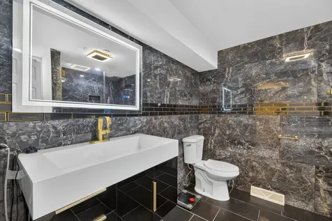 2217 Westwood Drive Hillside IL 60162