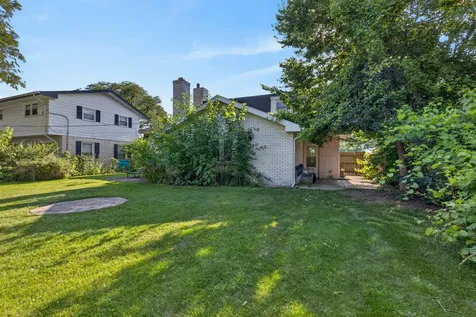 2217 Westwood Drive Hillside IL 60162