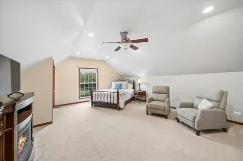 3423 Interlochen Lane Naperville IL 60564