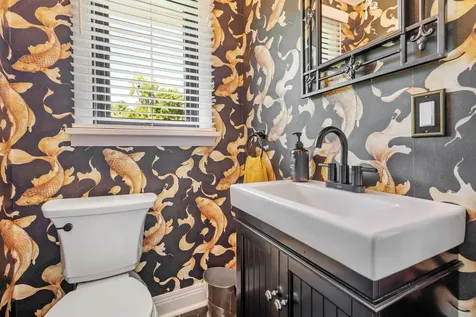 6N302 Oakwood Drive St. Charles IL 60175