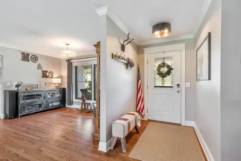 6N302 Oakwood Drive St. Charles IL 60175