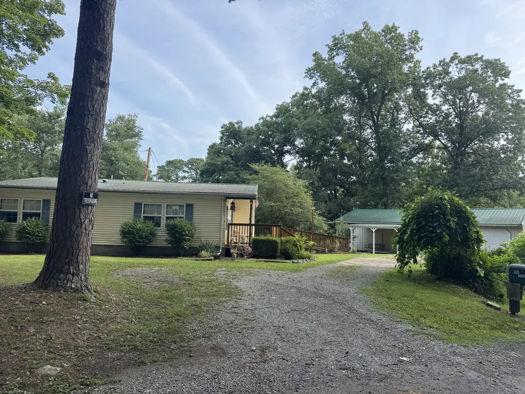108 Robin Drive Benton IL 62812