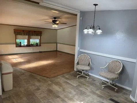 108 Robin Drive Benton IL 62812