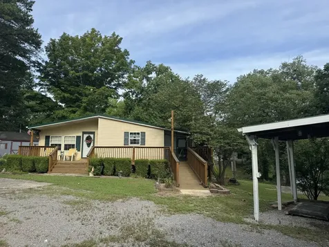 108 Robin Drive Benton IL 62812
