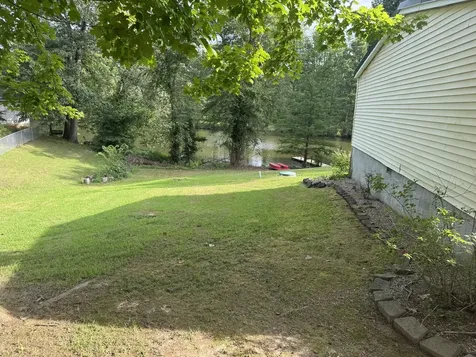 108 Robin Drive Benton IL 62812