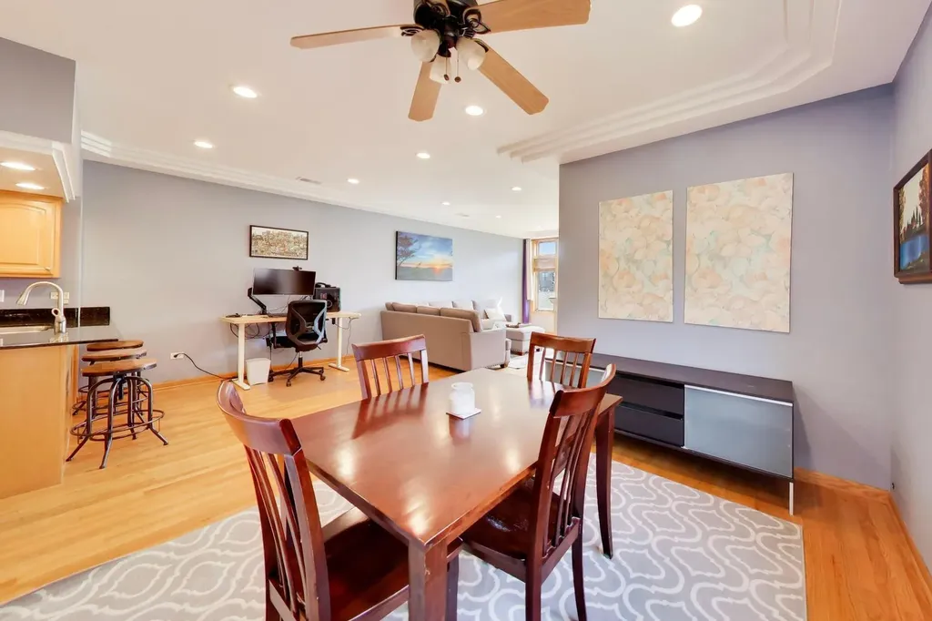 1026 North Ashland Avenue Chicago IL 60622