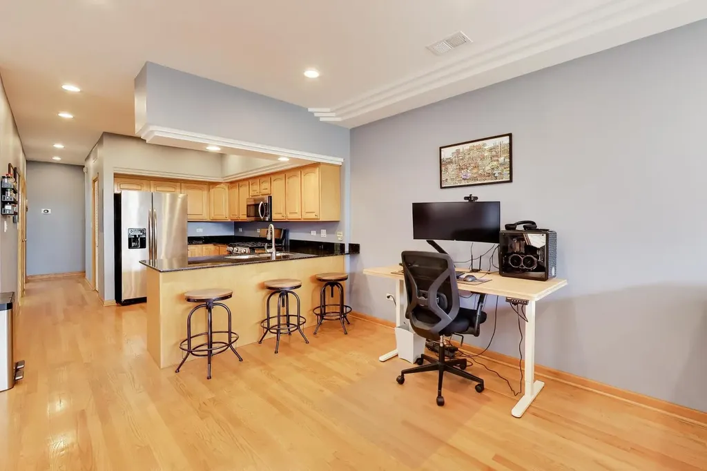 1026 North Ashland Avenue Chicago IL 60622