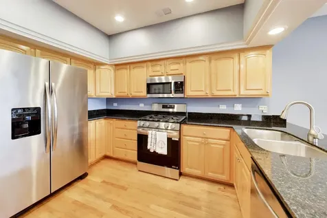 1026 North Ashland Avenue Chicago IL 60622