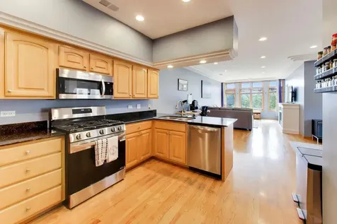 1026 North Ashland Avenue Chicago IL 60622