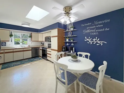 550 North Sierra Drive Freeport IL 61032