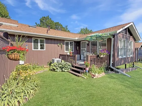 550 North Sierra Drive Freeport IL 61032