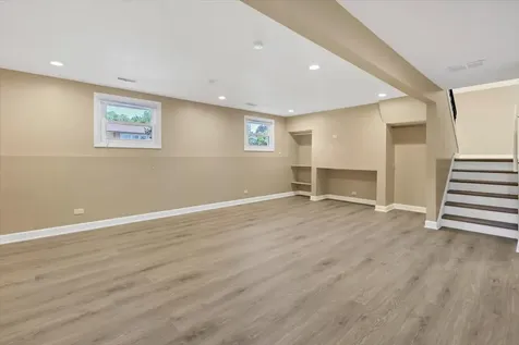 1460 Indian Hill Avenue Hanover Park IL 60133