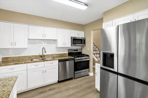 1460 Indian Hill Avenue Hanover Park IL 60133