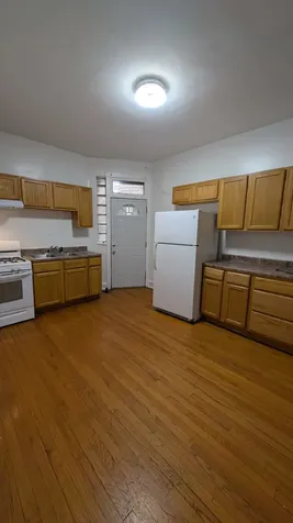 607 East 60th Street Chicago IL 60637
