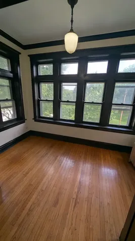 607 East 60th Street Chicago IL 60637