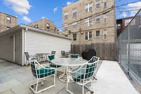 846 West Sheridan Road Chicago IL 60613