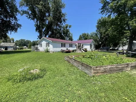 215 Jefferson Street Metcalf IL 61940