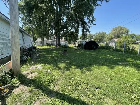 215 Jefferson Street Metcalf IL 61940