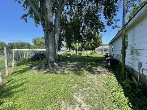 215 Jefferson Street Metcalf IL 61940