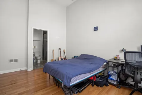 3734 North Wilton Avenue Chicago IL 60613