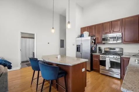 3734 North Wilton Avenue Chicago IL 60613