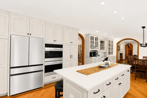 41w087 Highwood Court Campton Hills IL 60119