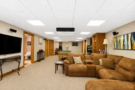 41w087 Highwood Court Campton Hills IL 60119
