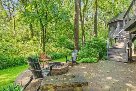 41w087 Highwood Court Campton Hills IL 60119