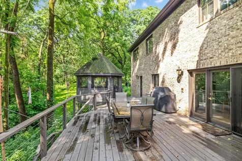 41w087 Highwood Court Campton Hills IL 60119