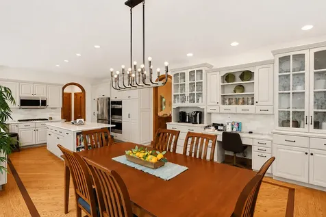 41w087 Highwood Court Campton Hills IL 60119