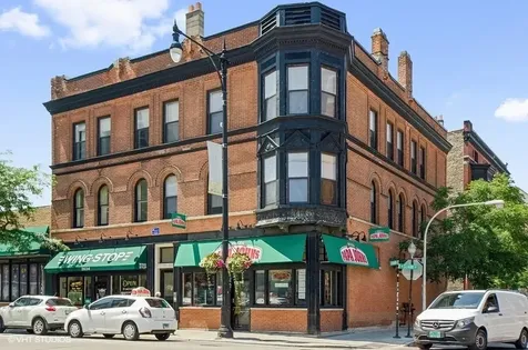 2638 North Clark Street Chicago IL 60614