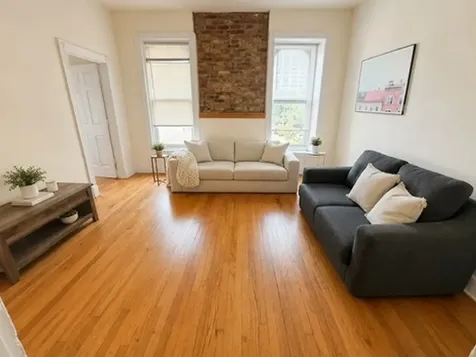 2638 North Clark Street Chicago IL 60614