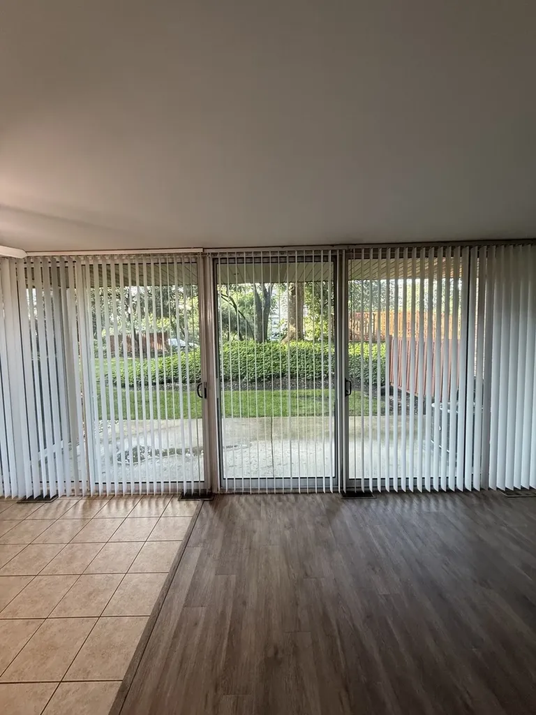6000 Oakwood Drive Lisle IL 60532