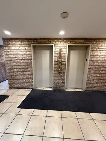 6000 Oakwood Drive Lisle IL 60532
