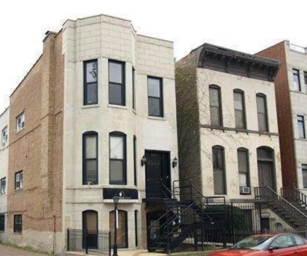 415 West Armitage Avenue Chicago IL 60614
