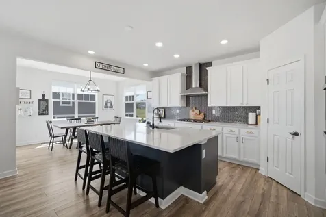 10 Nelson Lane Hawthorn Woods IL 60047