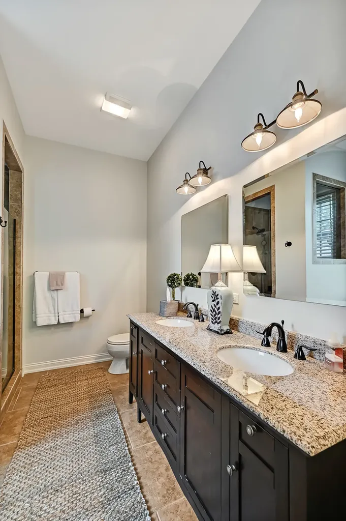 740 Phillippa Street Hinsdale IL 60521