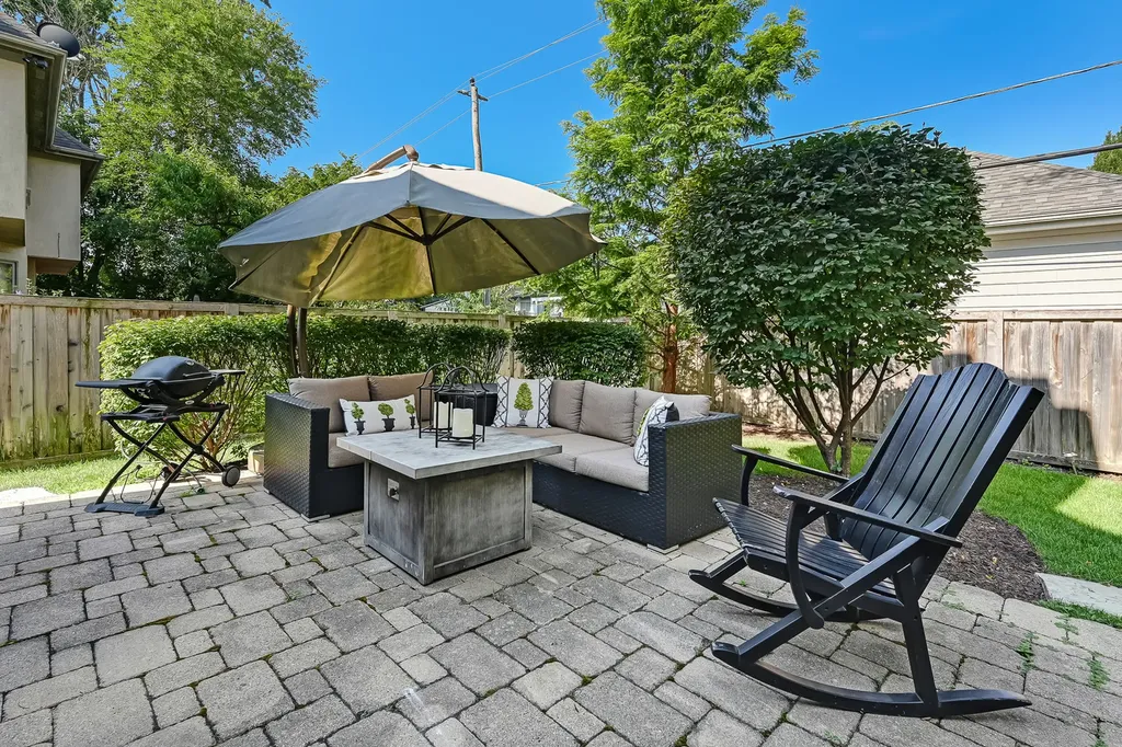740 Phillippa Street Hinsdale IL 60521