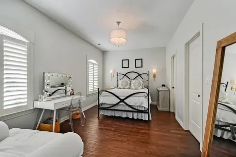 740 Phillippa Street Hinsdale IL 60521