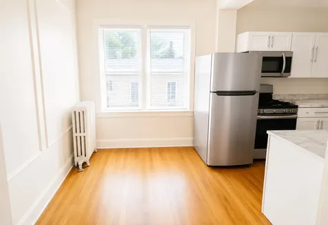 3806 West Irving Park Road Chicago IL 60618