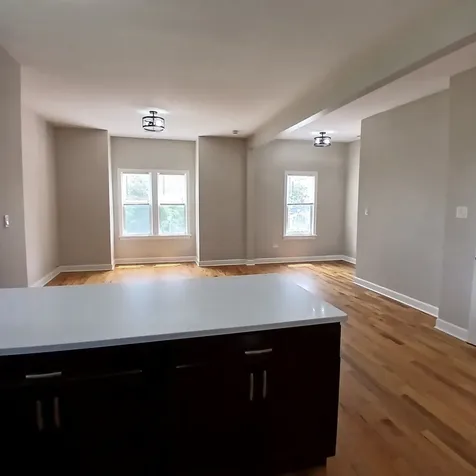 3614 West Mclean Avenue Chicago IL 60647