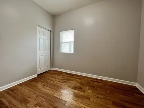 3614 West Mclean Avenue Chicago IL 60647