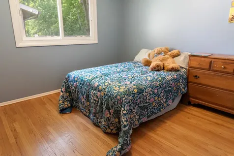 873 Yorkshire Lane Crystal Lake IL 60014