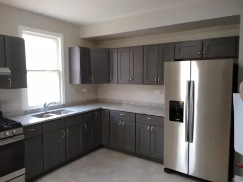 472 North Spring Street Elgin IL 60120