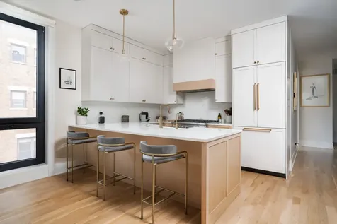 1300 North Cleaver Street Chicago IL 60642