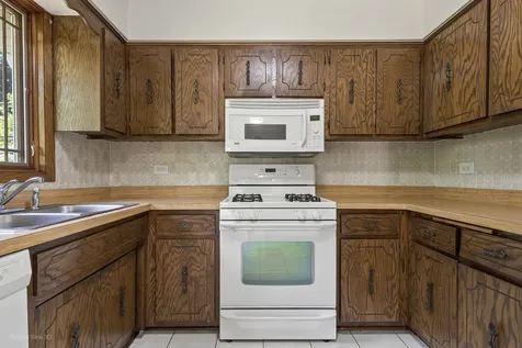 7111 West 125th Street Palos Heights IL 60463
