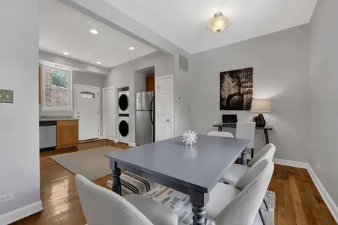 1457 West Thome Avenue Chicago IL 60660